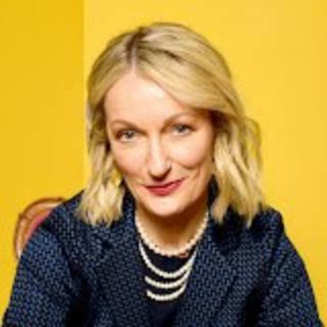 Monika Gruber ꙳