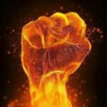 A dos trets de ballesta • A dos tiros de ballesta • Two crossbow shots